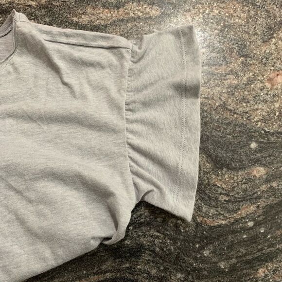 Victoria’s Secret Bling Sequin Angel lounge tee - Picture 2 of 4